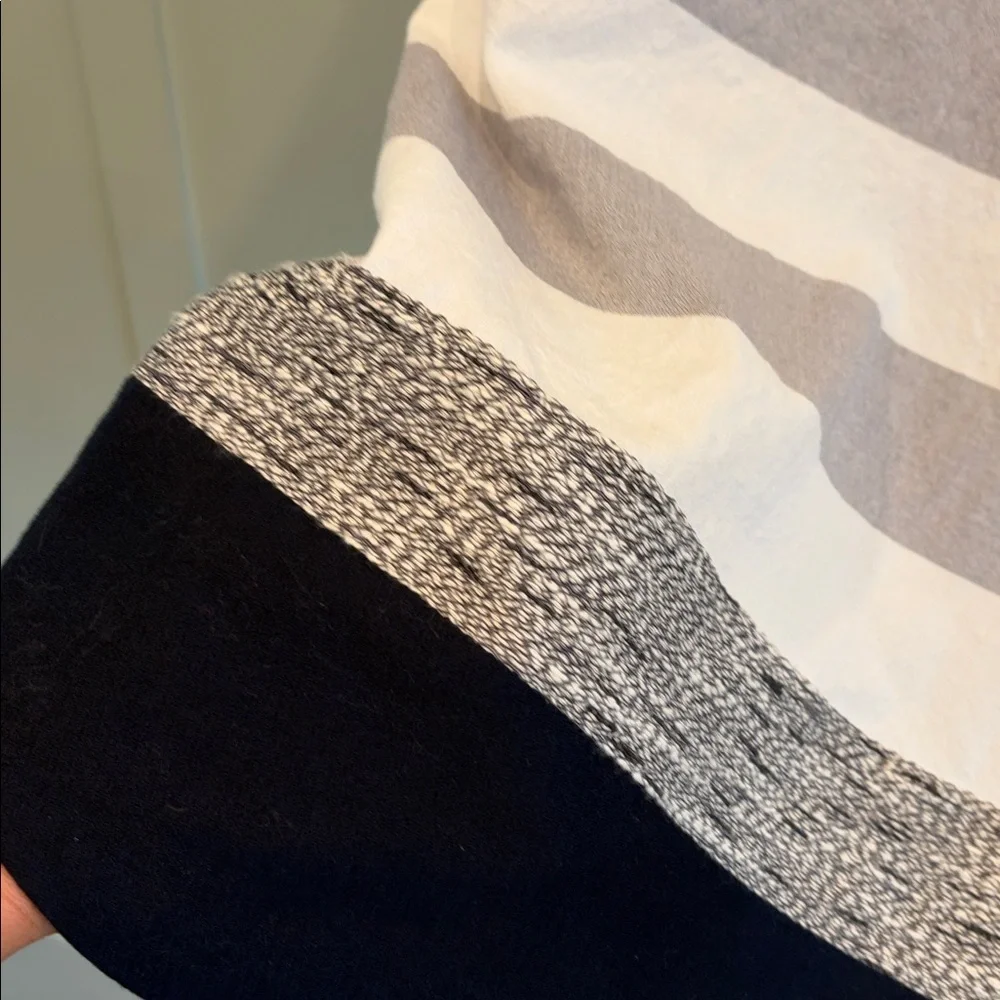 {MaxMara} Sleeveless Striped Shift Dress in White, Gray & Black - Picture 2 of 7